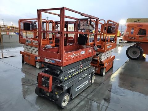 2016 SKYJACK SJIII3219 Scissor Lift 19' Electric