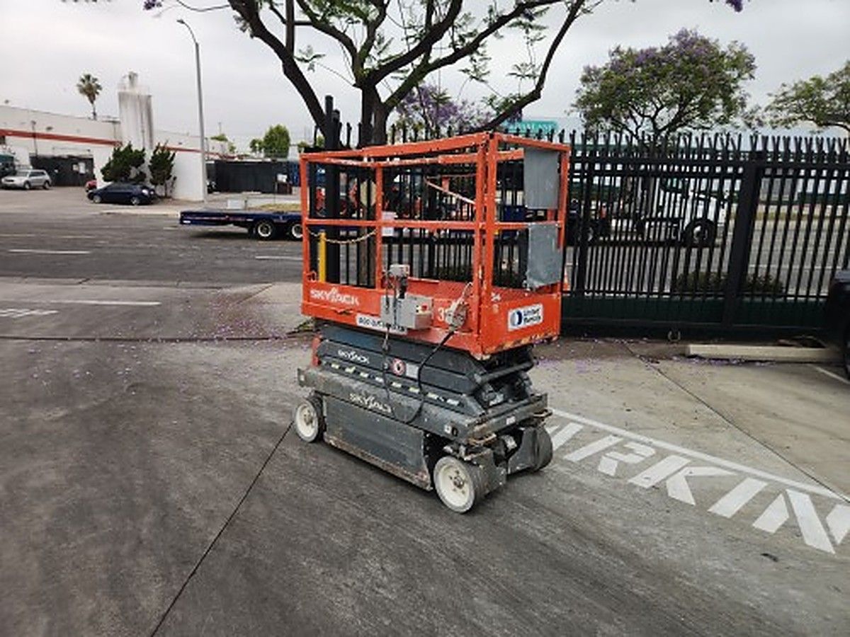 2016 SKYJACK SJIII3219 for sale in Las Vegas, NV