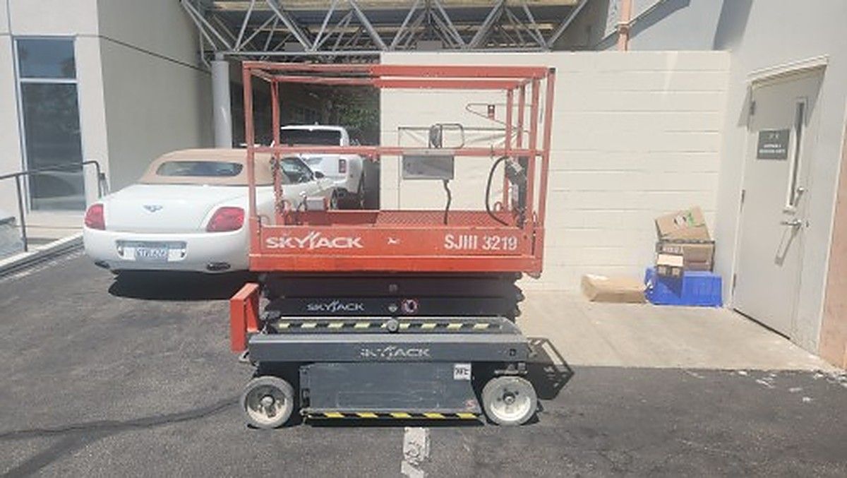 SKYJACK SJIII3219 photo 2