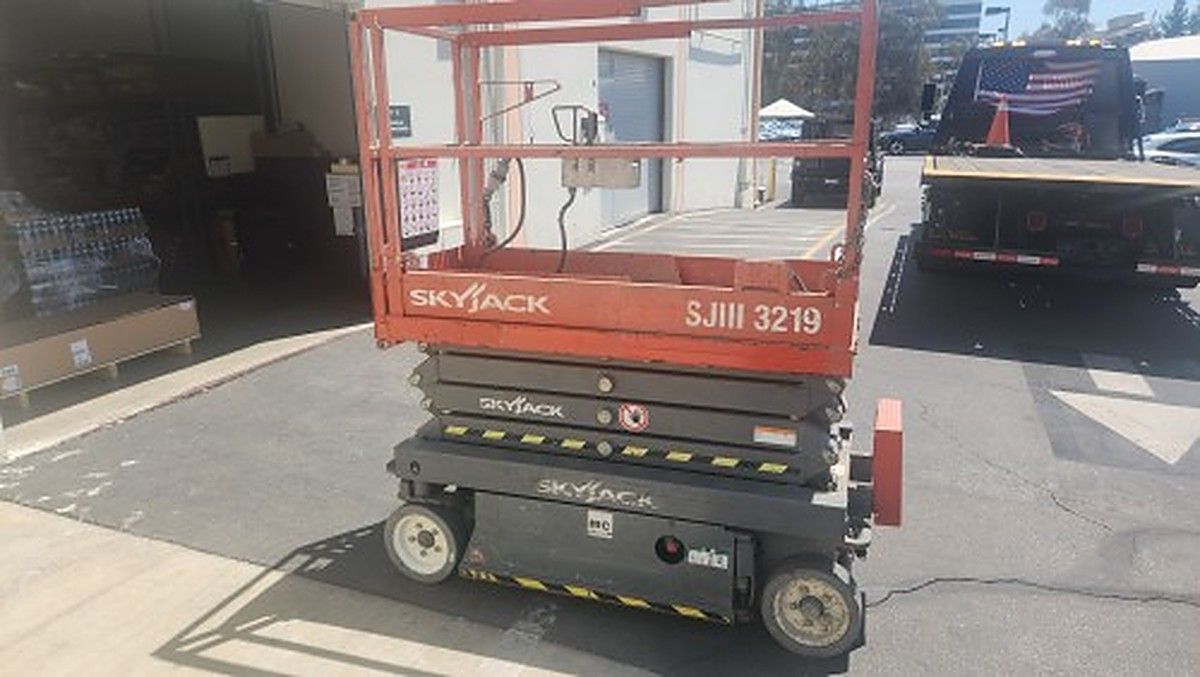 SKYJACK SJIII3219 photo 6