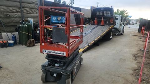 2016 SKYJACK SJIII3219 Scissor Lift 19' Electric