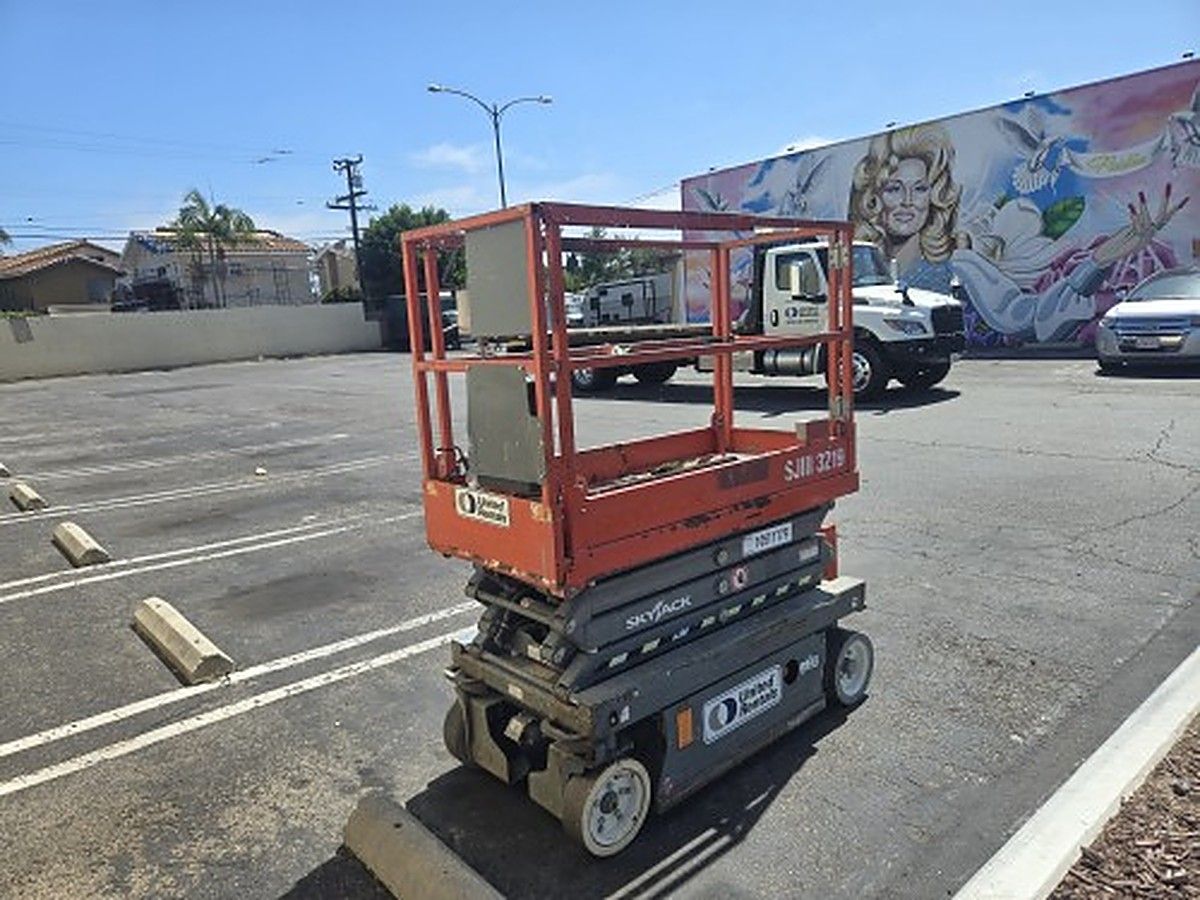 2016 SKYJACK SJIII3219 for sale in Las Vegas, NV