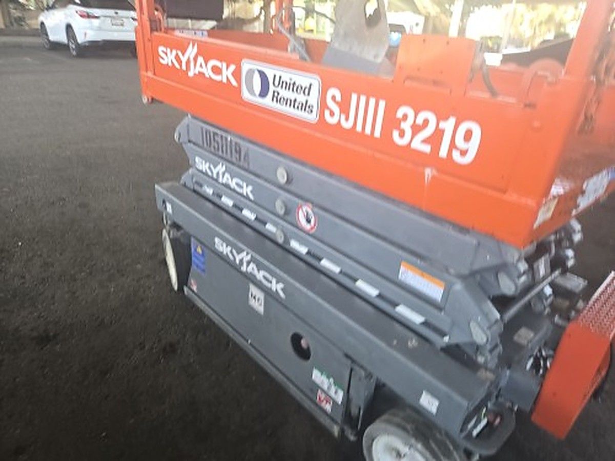 SKYJACK SJIII3219 photo 2
