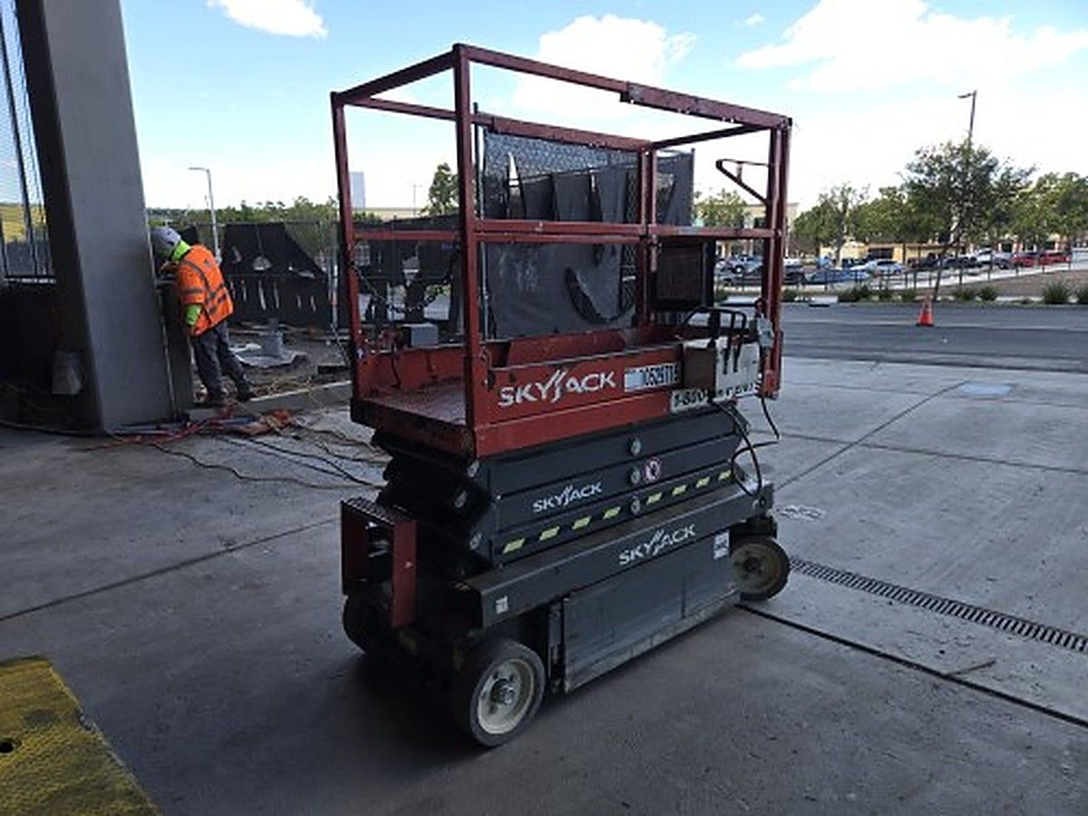 2016 SKYJACK SJIII3219 for sale in Las Vegas, NV