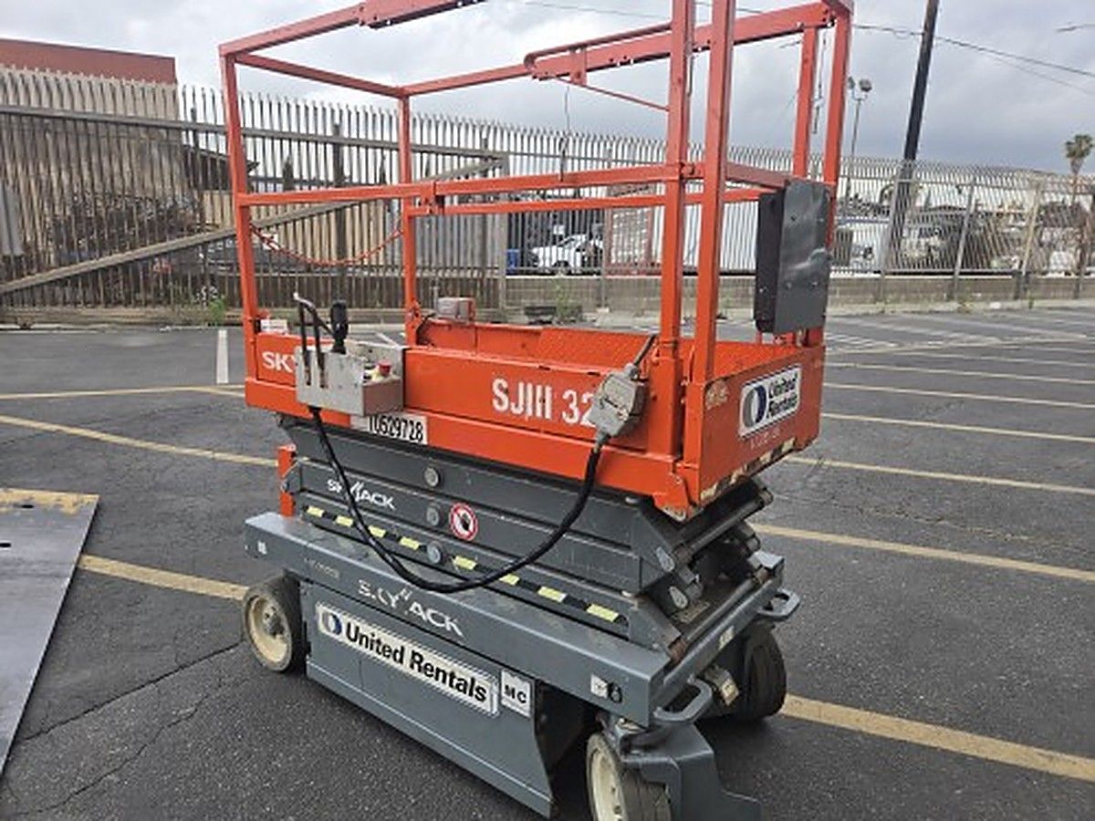 2016 SKYJACK SJIII3219 for sale in Las Vegas, NV