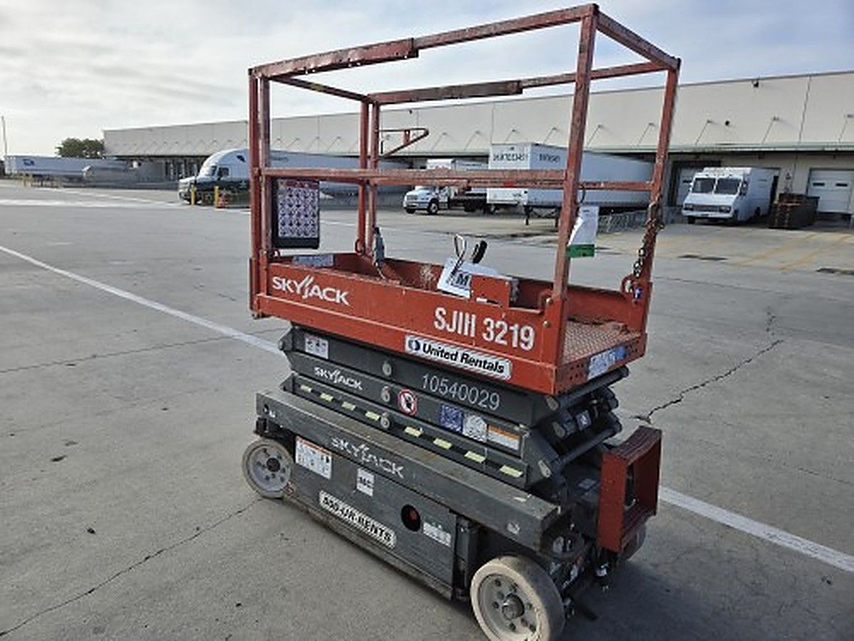 2016 SKYJACK SJIII3219 for sale in Las Vegas, NV