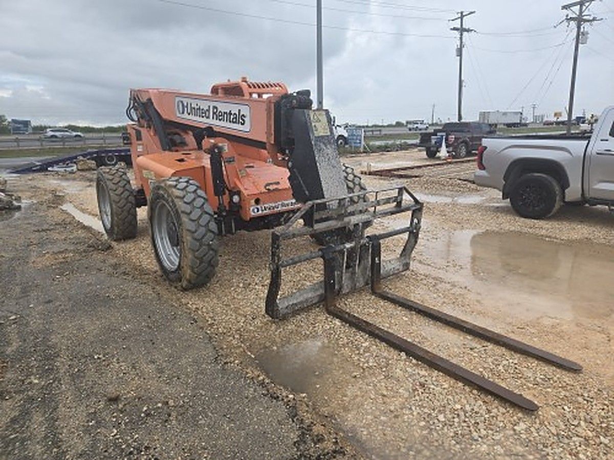 SKYTRAK 6042 photo 2