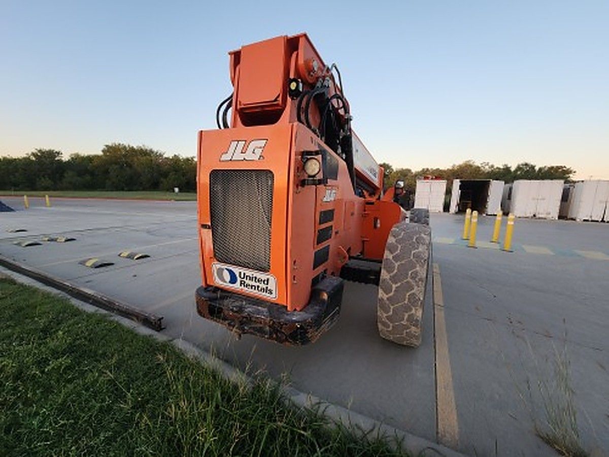 SKYTRAK 6042 photo 2