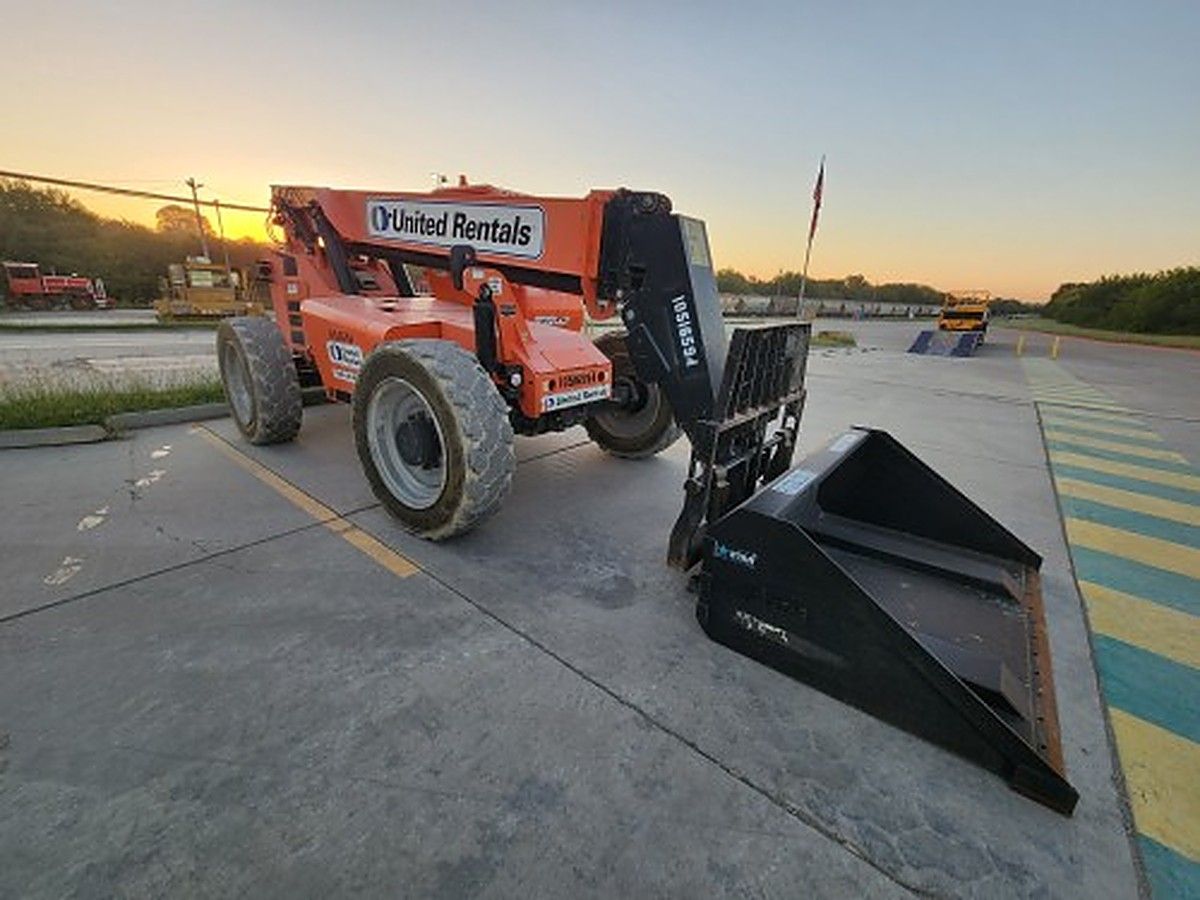 SKYTRAK 6042 photo 3