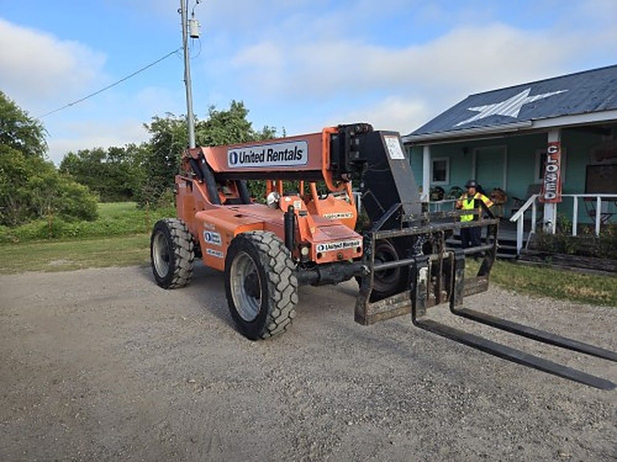 SKYTRAK 8042 photo 2