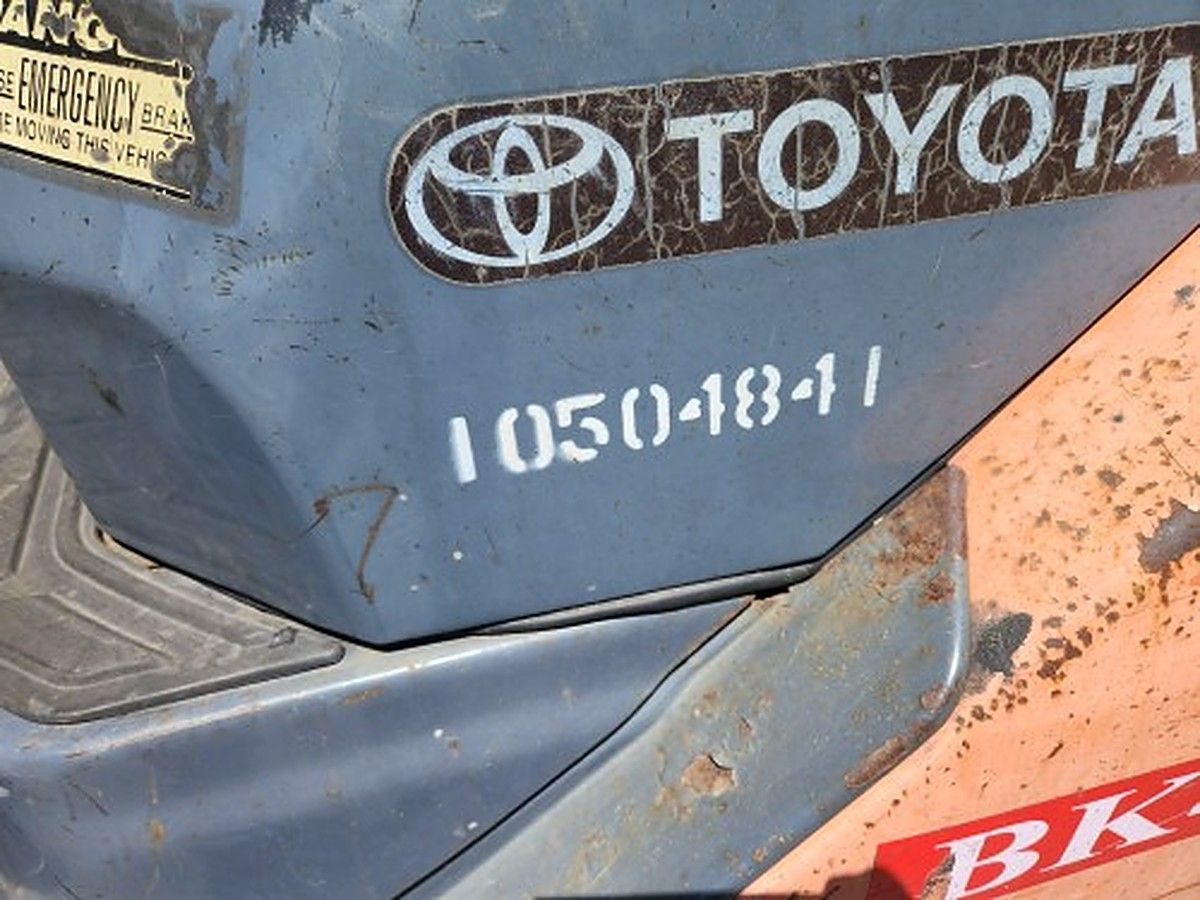 TOYOTA 8FD35U photo 12