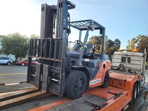 2016 TOYOTA 8FD35U Forklift Whse 8000# Diesel