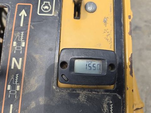 2016 VERMEER RTX130 Trencher 11-15Hp Walkbehind Tire