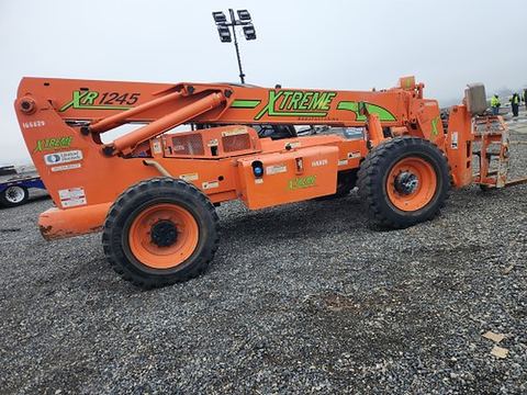 2016 XTREME XR1245 Forklift Variable Reach 12000# 40-49'
