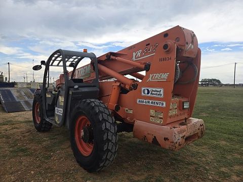 2016 XTREME XR842 Forklift Variable Reach 8000# 40-49'