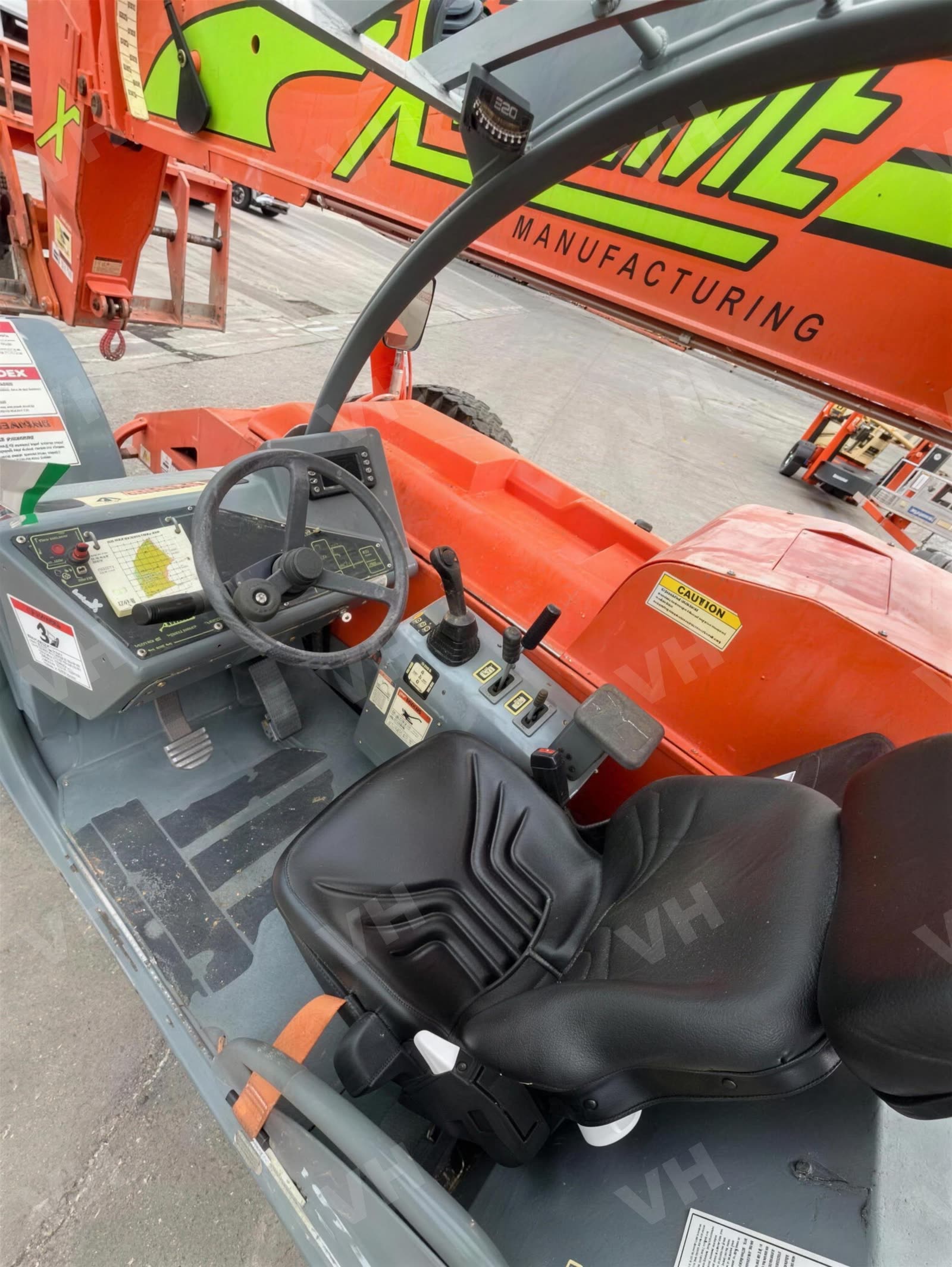 2016 Xtreme XR842 FORKLIFT VARIABLE REACH 8000# 40-49' photo 6