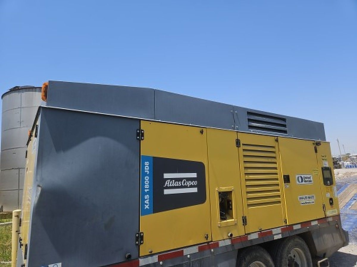 ATLASCOPCO XAS1800 JD7 T4F photo 2
