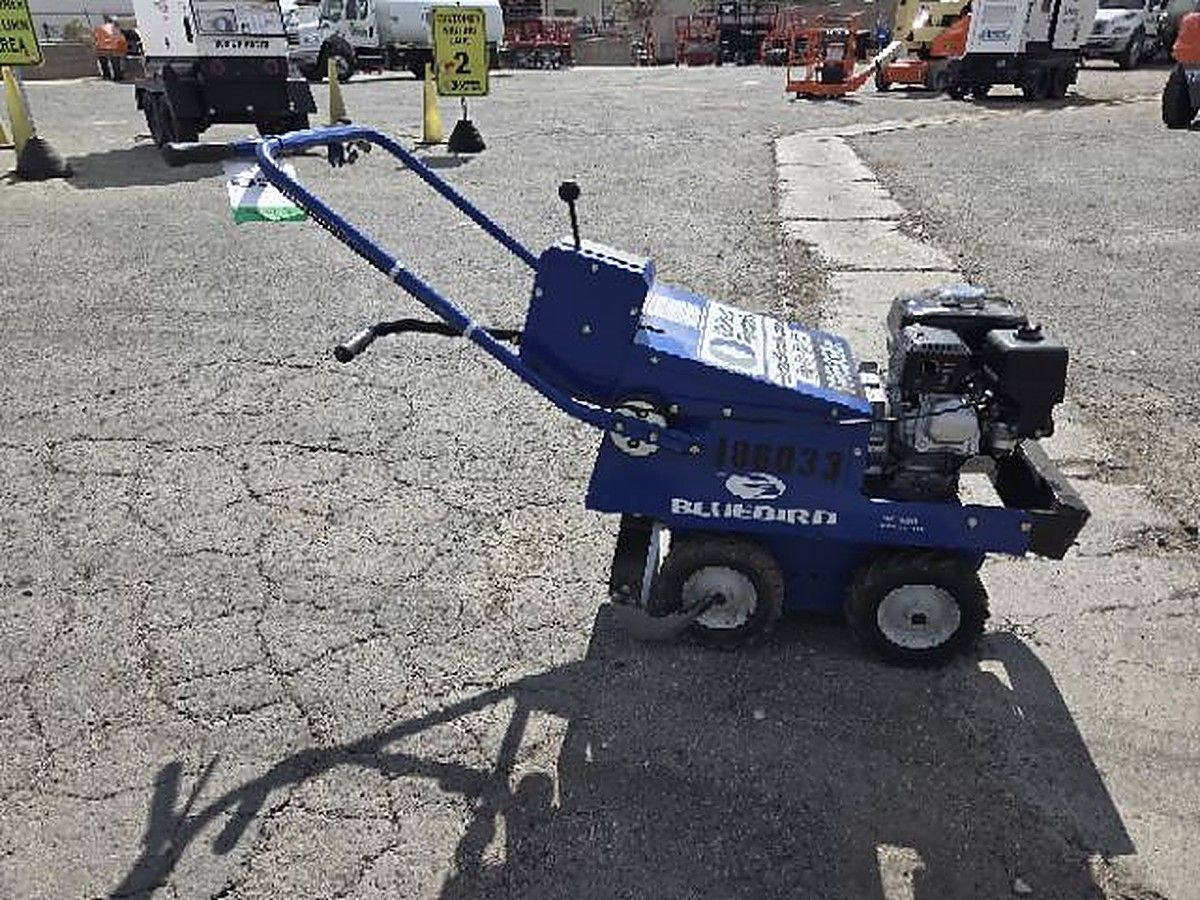 BLUEBIRD SC550 photo 5