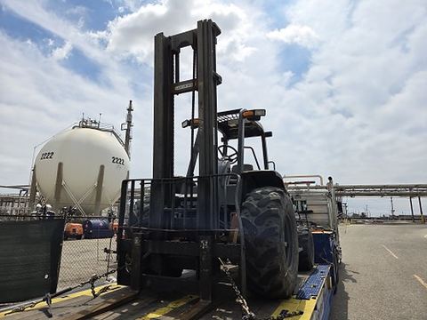 2017 CASE 586H Forklift Rough Terrain 6000# 21-29'