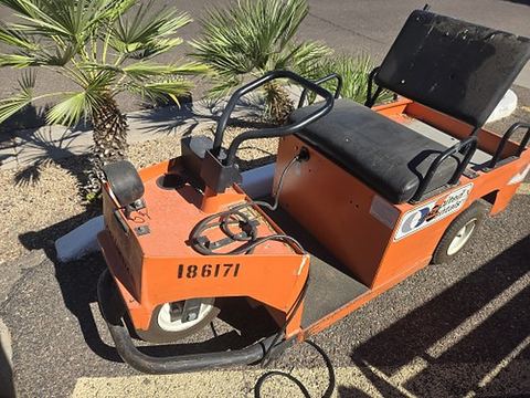 2017 COLUMBIA EX21-T-24 Industrial Electric Cart 3 Wheeled