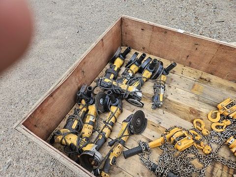 2017 DEWALT DWE43066N for sale