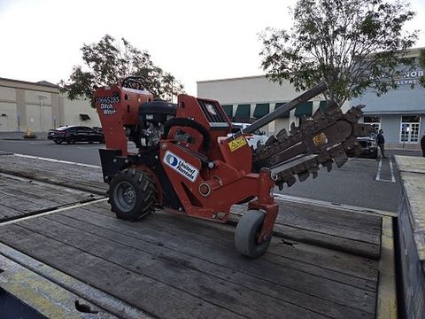 2017 DITCHWITCH C14 Trencher 11-15Hp Walkbehind Tire