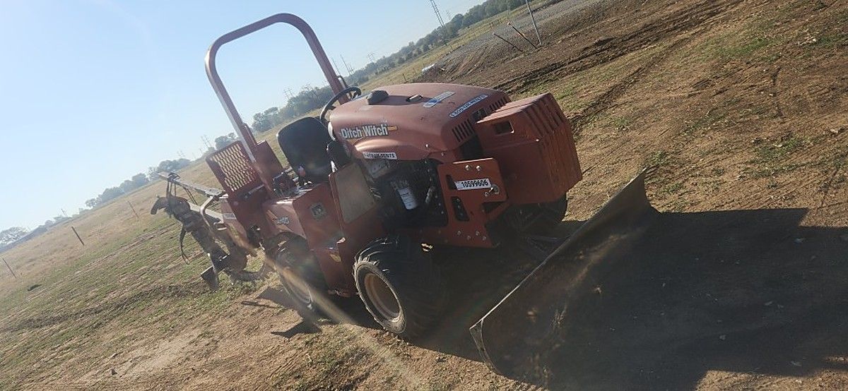 DITCHWITCH RT45 photo 7