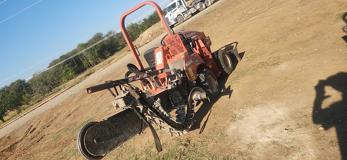 DITCHWITCH RT45 photo 8
