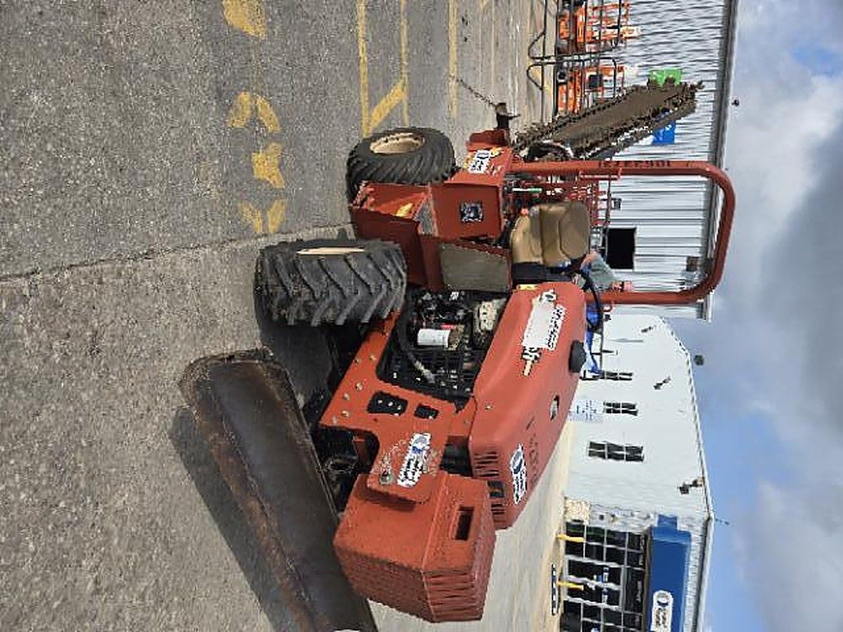 DITCHWITCH RT45 photo 3