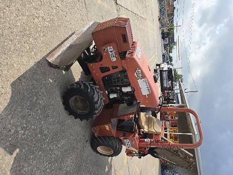 2017 DITCHWITCH RT45 Trencher 32-50Hp