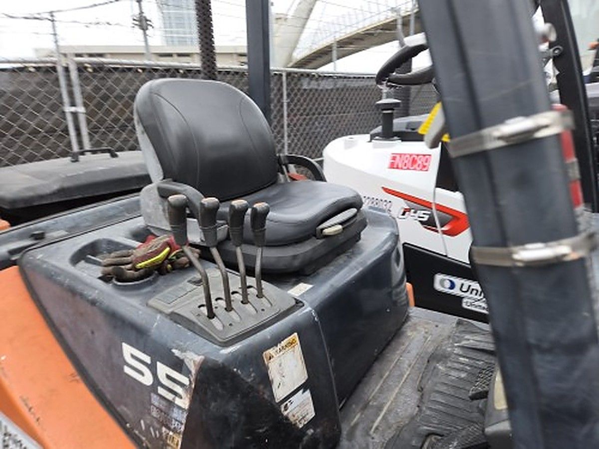DOOSAN D55C-7 photo 3