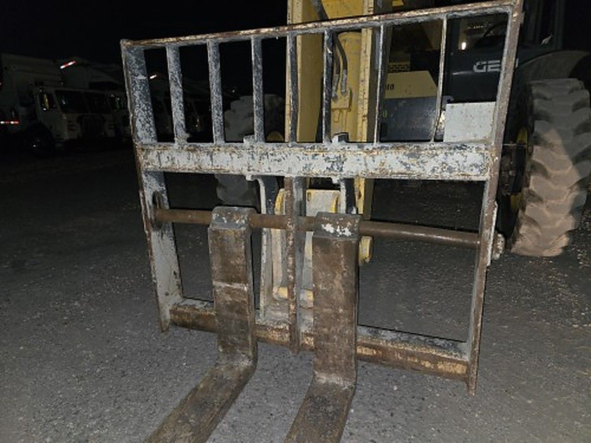 GEHL RS8-44 photo 2