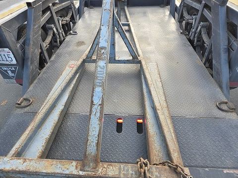 2017 GENIE 1000100-12-F for sale