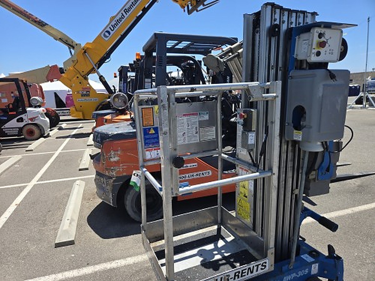 2017 GENIE AWP-30SDC for sale in Las Vegas, NV
