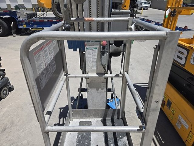 2017 GENIE AWP-30SDC for sale