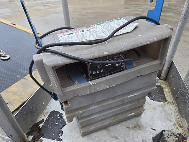 2017 GENIE AWP-30SDC for sale