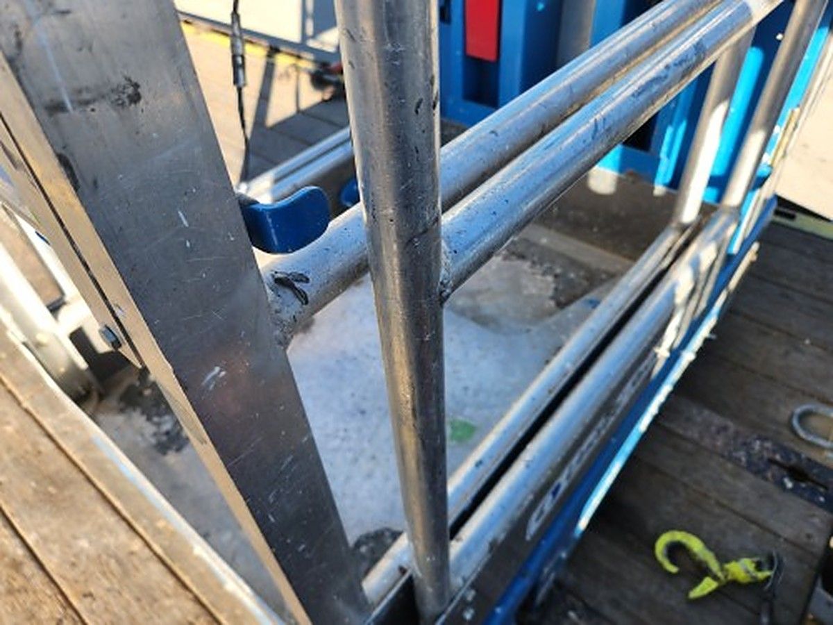 GENIE GR-12 photo 3
