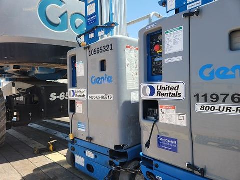 2017 GENIE GR-20 Vertical Lift 18-20' Elec Self Propelled