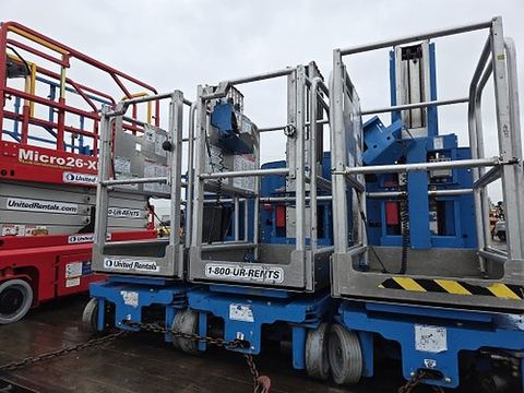 2017 GENIE GR-20 Vertical Lift 18-20' Elec Self Propelled