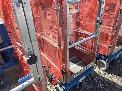 2017 GENIE GR-20 Vertical Lift 18-20' Elec Self Propelled