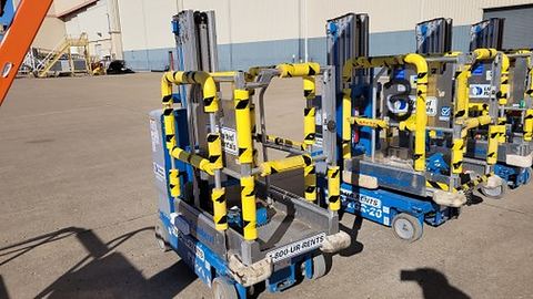 2017 GENIE GR-20 Vertical Lift 18-20' Elec Self Propelled