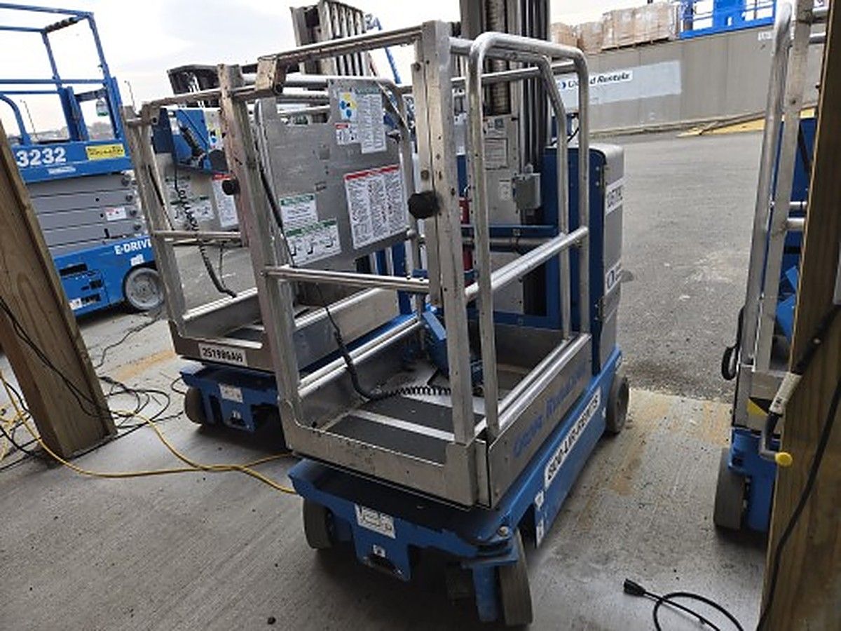 2017 GENIE GR-20 for sale in Las Vegas, NV