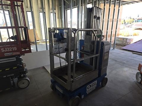 2017 GENIE GR-20 Vertical Lift 18-20' Elec Self Propelled