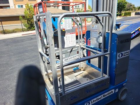 2017 GENIE GR-20 Vertical Lift 18-20' Elec Self Propelled