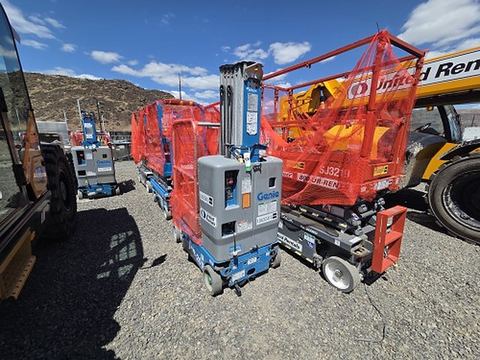 2017 GENIE GR-20 Vertical Lift 18-20' Elec Self Propelled