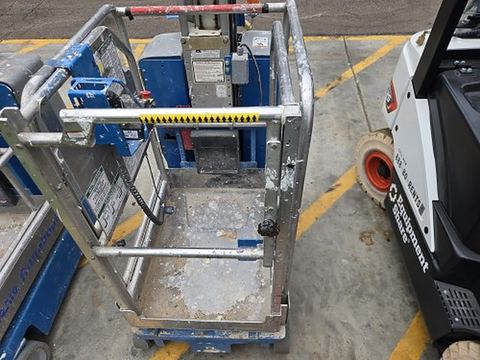 2017 GENIE GR-20 Vertical Lift 18-20' Elec Self Propelled