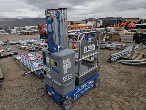 2017 GENIE GR-20 Vertical Lift 18-20' Elec Self Propelled