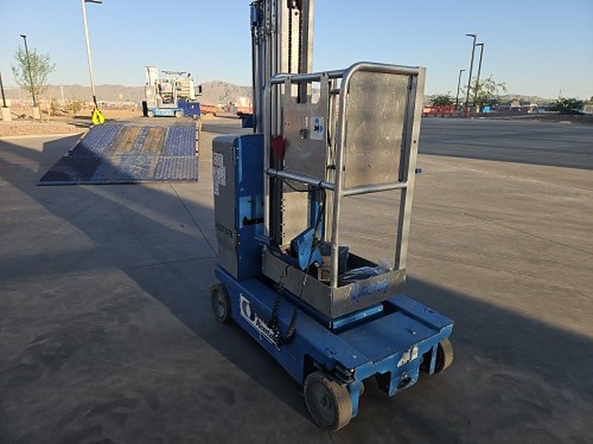 2017 GENIE GR-20 for sale in Las Vegas, NV