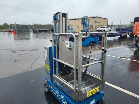 2017 GENIE GR-20 Vertical Lift 18-20' Elec Self Propelled