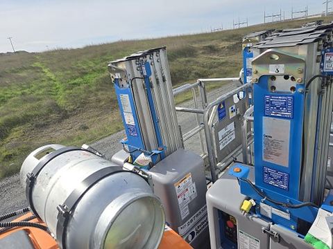 2017 GENIE GR-20 Vertical Lift 18-20' Elec Self Propelled